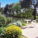 In Near Sandy * Piriac-sur-Mer