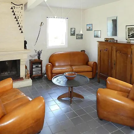 In Near Sandy Piriac-sur-Mer